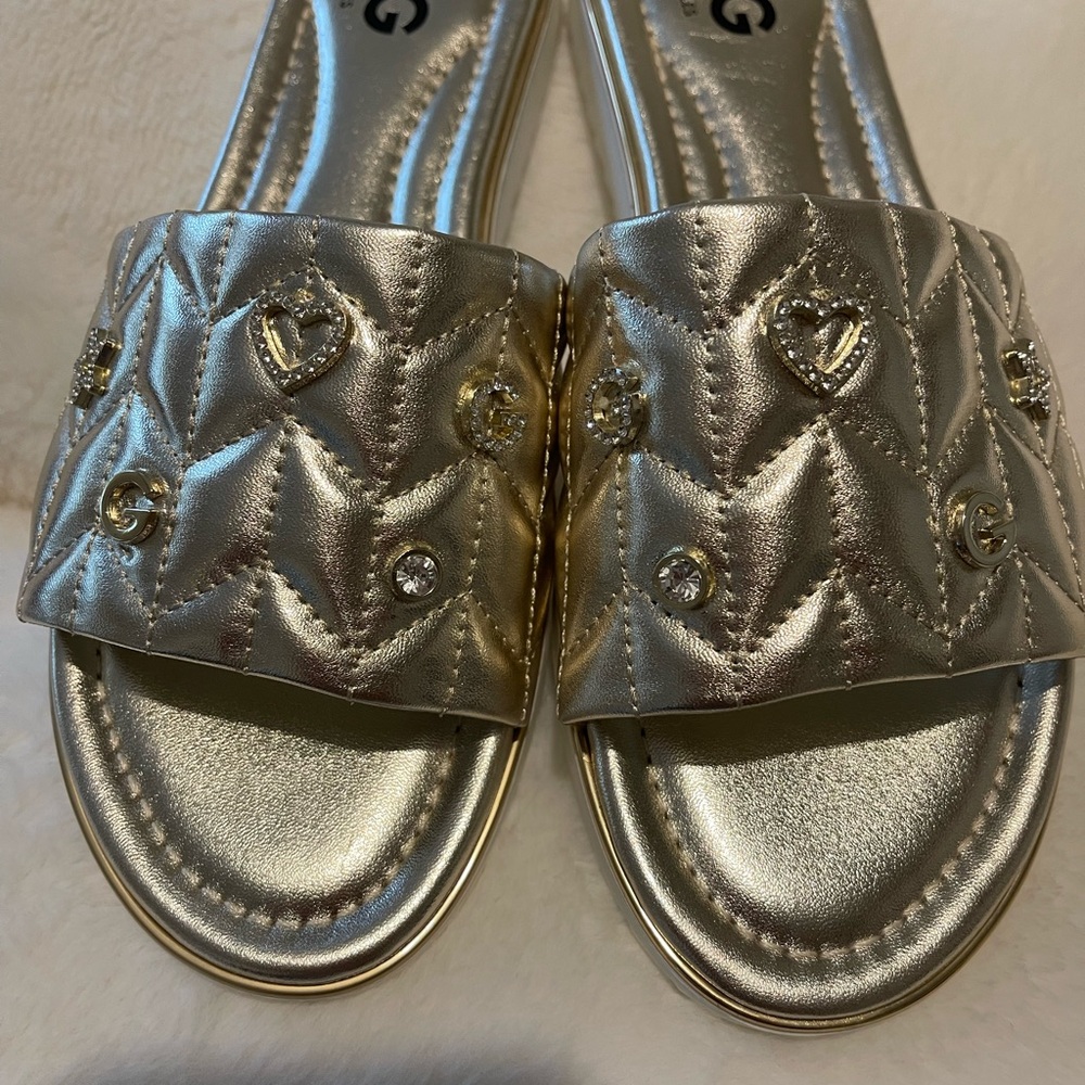 Elegant Silver Quilted Slide Sandals